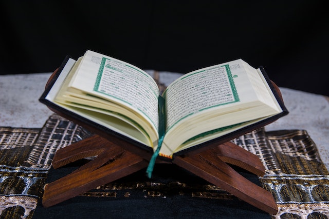 4 Hikmah Pernikahan dalam Islam yang Dijelaskan Al Qur’an dan Hadits